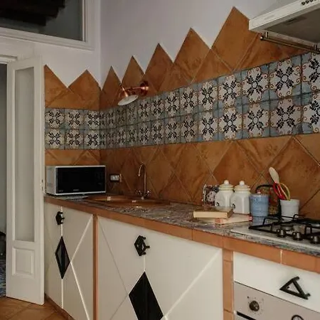 Ammore A Mare, Luxury Near The Sea Apartment *