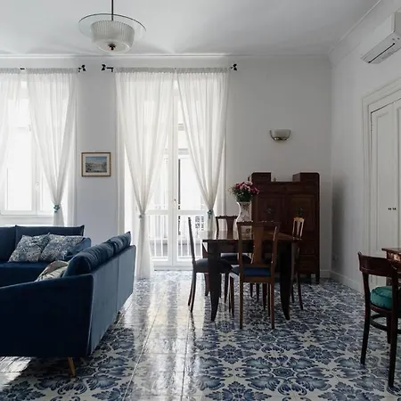 Ammore A Mare, Luxury Near The Sea Apartment *